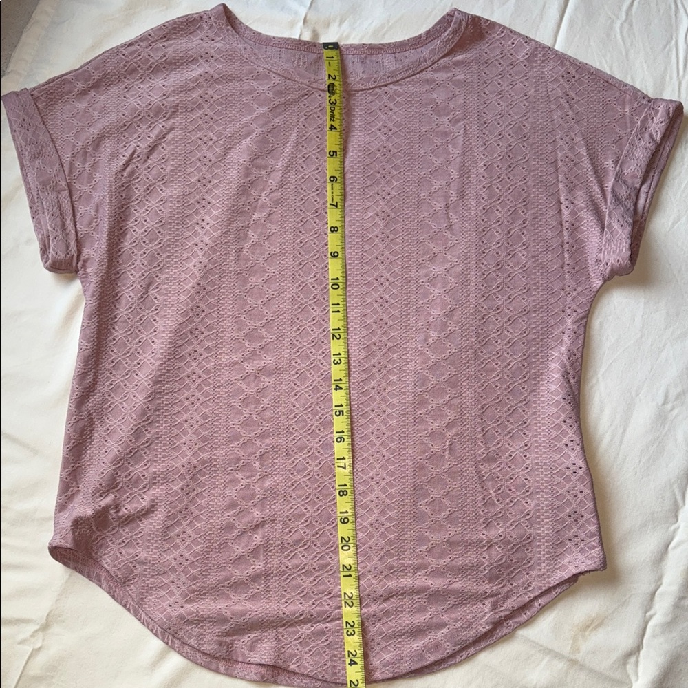 SHEIN Pink Short Sleeve Tee